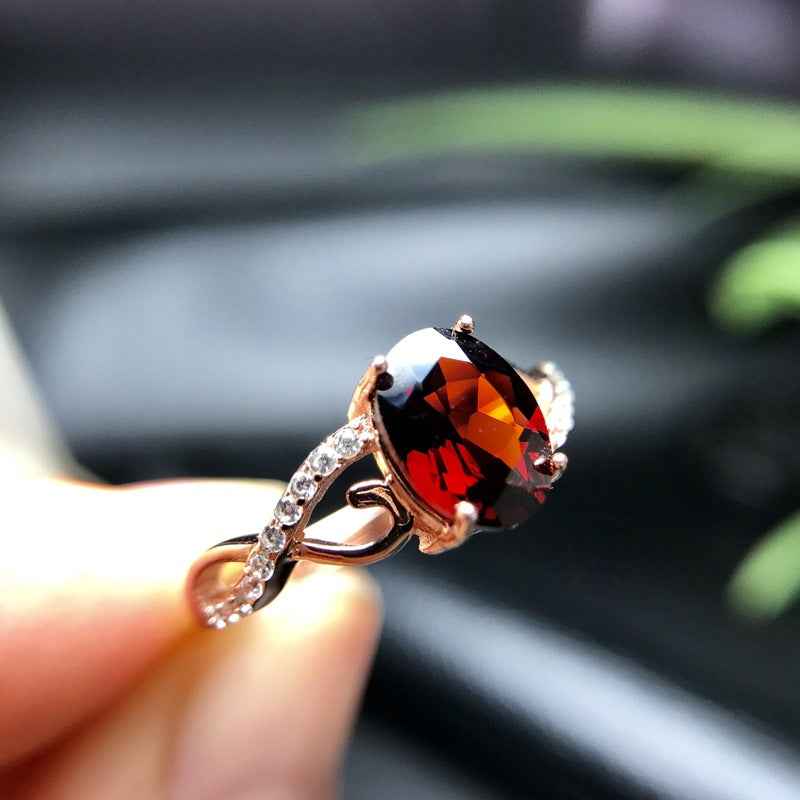 January Birthstone 925 Sterling Silver Garnet Ring – Adjustable Floral Design