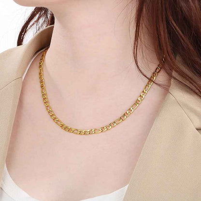 Nova Cuban Chain Necklace - Bold and Timeless Elegance for Every Occasion