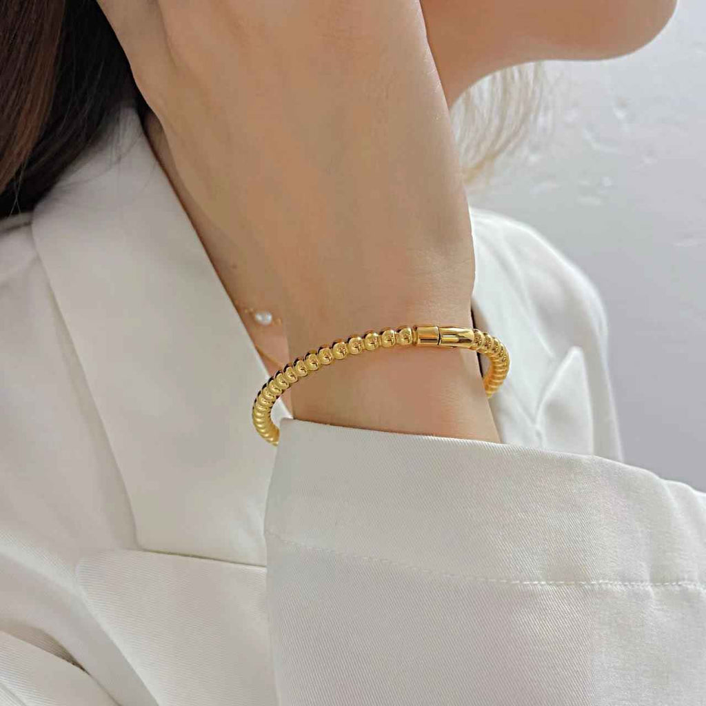 Solis Bead Bracelet: Unique Handmade Jewelry for Every Occasion