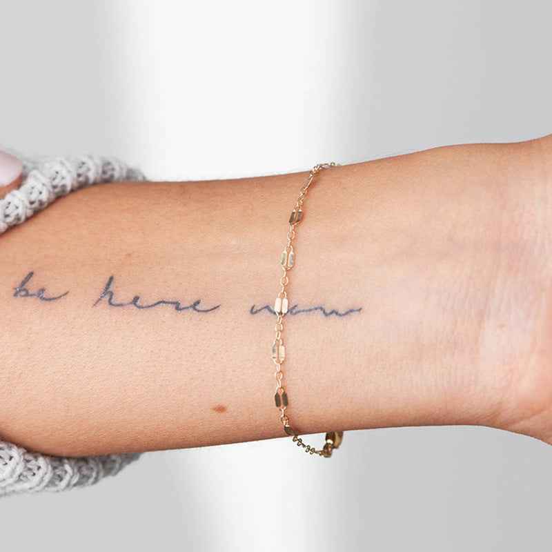 Aurion Gold Chain Bracelet - Elegant Accessory for Every Occasion