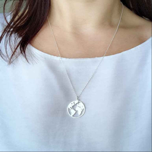 Atlas Circle Pendant Necklace for Timeless Elegance